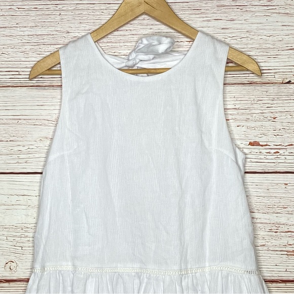 NWT Showpo Inferi Dress in White Sz 2 - Picture 10 of 16